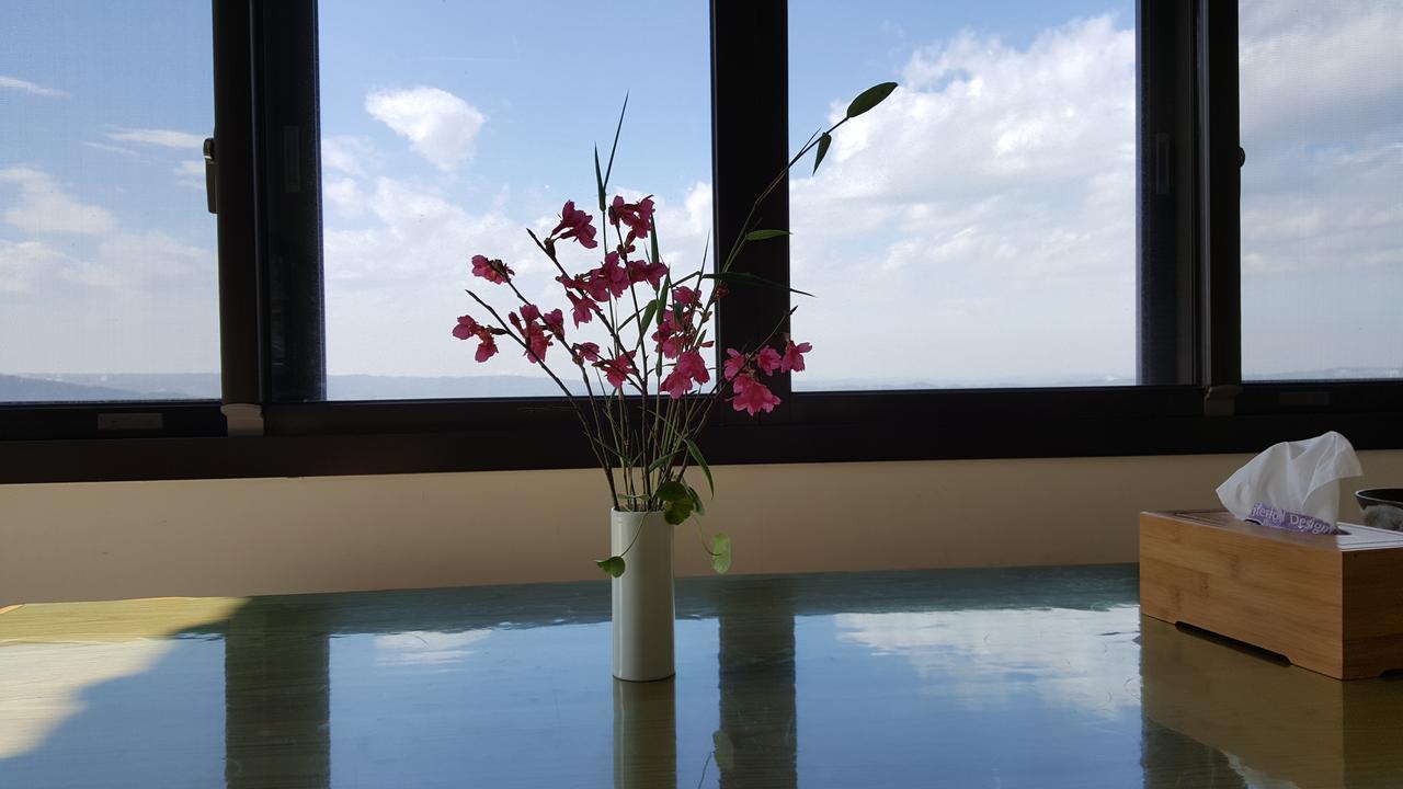 Chi House Hotel Miaoli Bagian luar foto